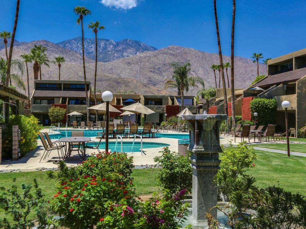 Deluxe 1 Bedroom Palm Springs Condo..Great Views! Exterior photo